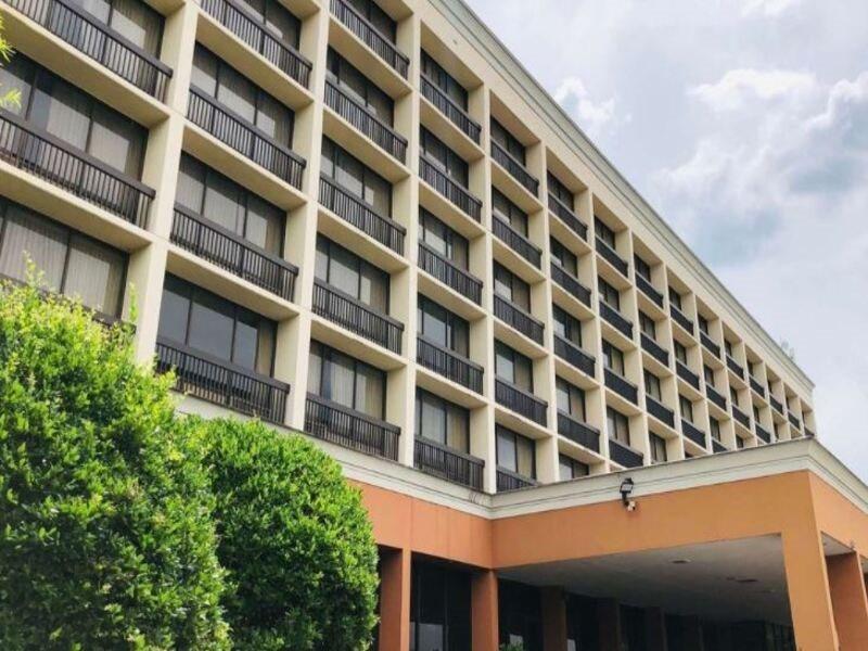 Wyndham Garden Atlanta Airport Hotel College Park Exterior photo